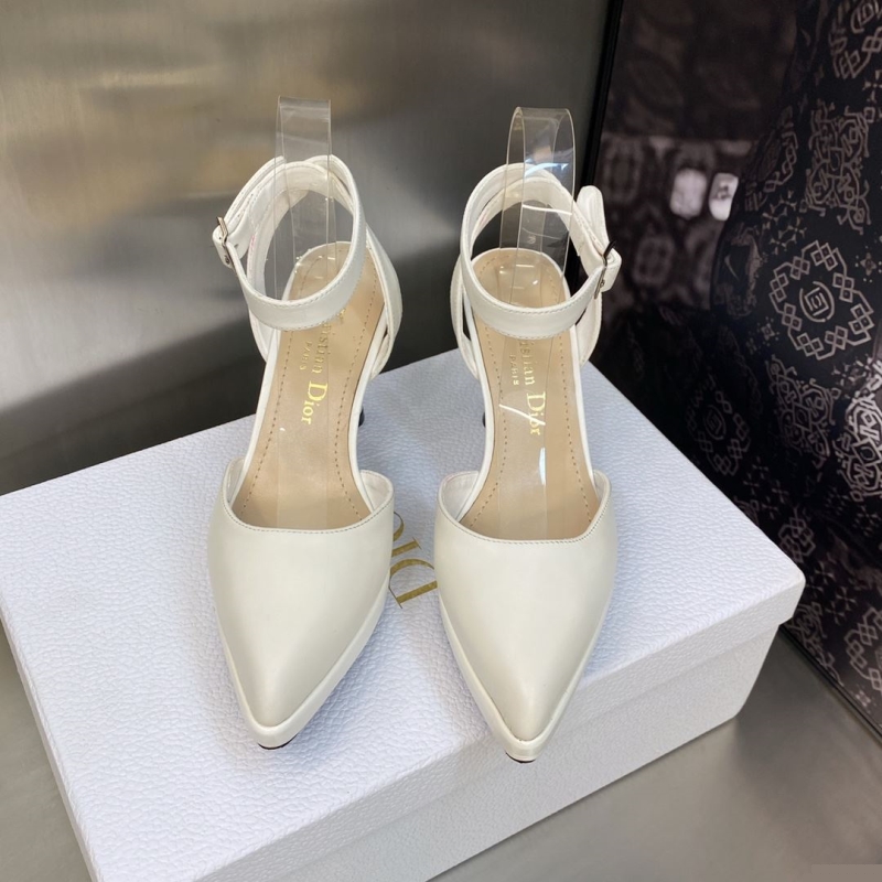 ch**an D*or high heels